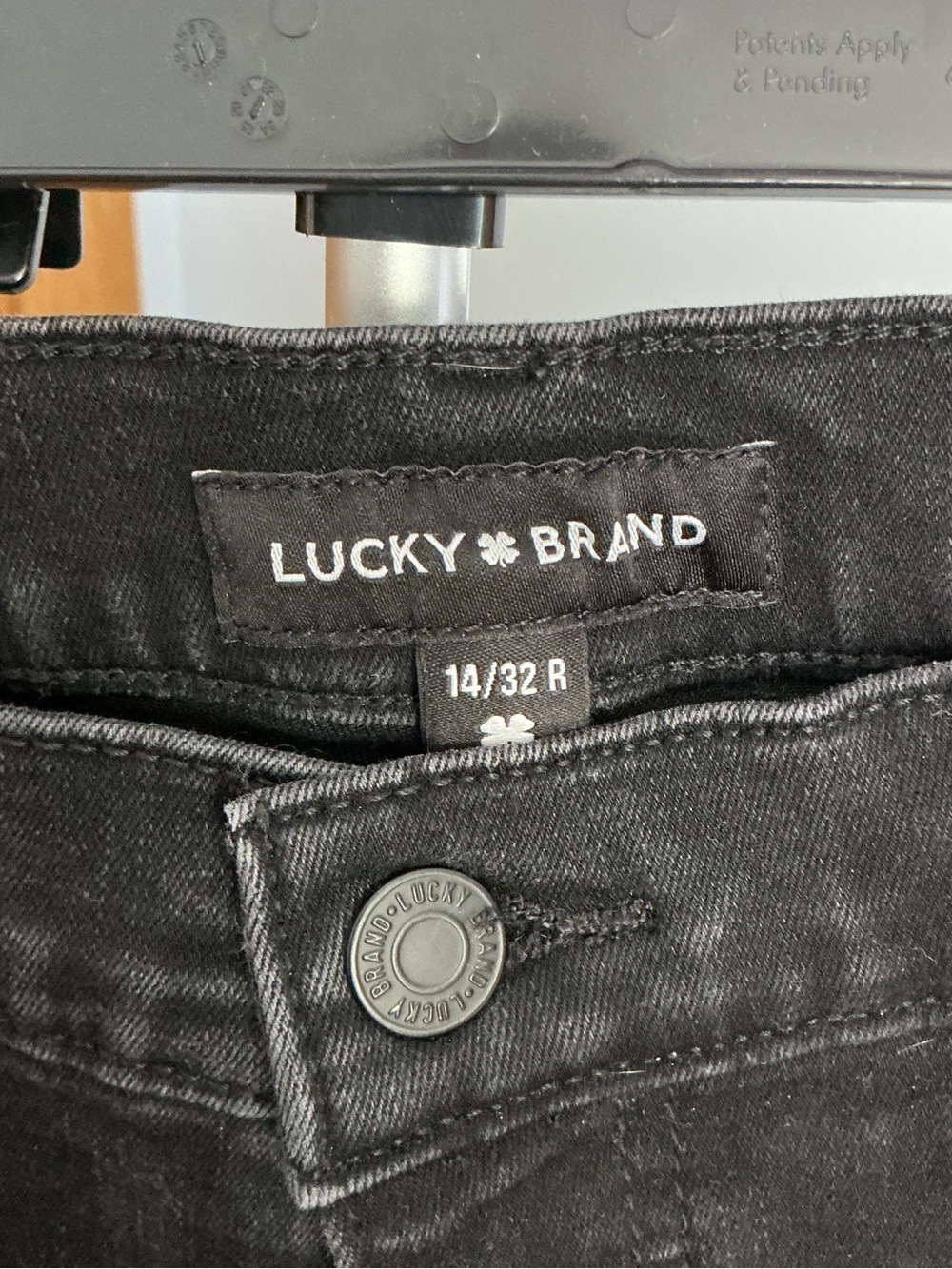 Lucky Brand Black High-Rise Flare Jeans - Picture 7 of 9